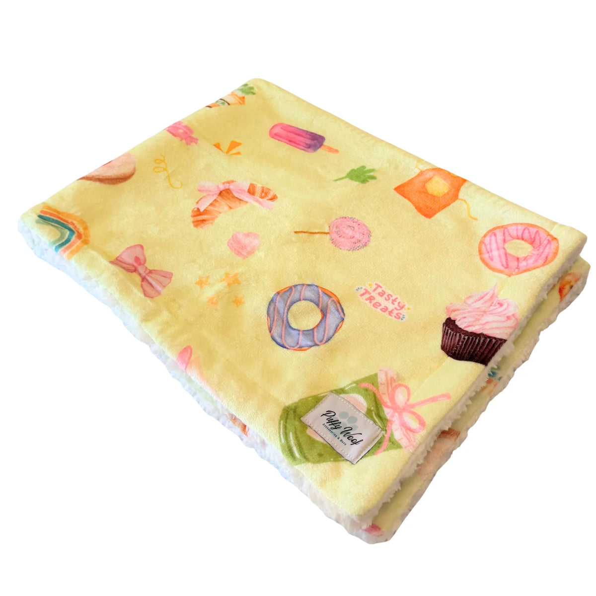 Chloe Cupcakes Blanket with Customisation options for your pets in UAE